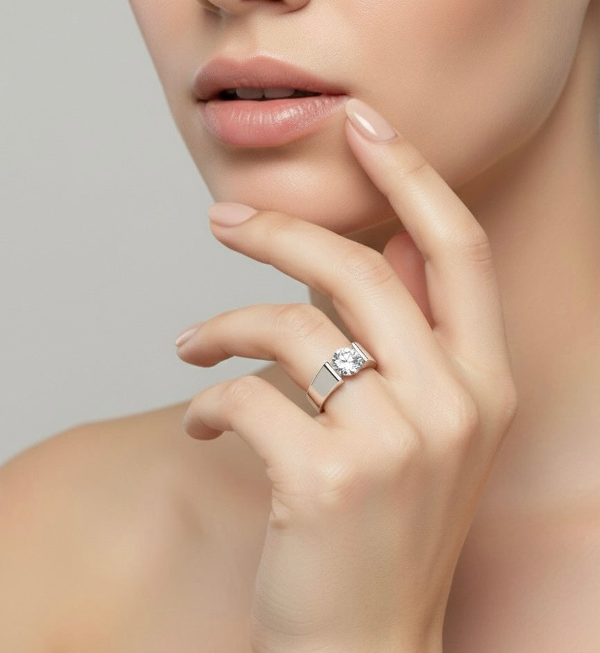 RG093W B.Tiff 2 ct Round Solitaire Engagement Ring