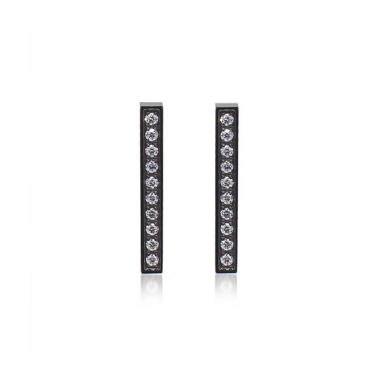 ER107B B.Tiff Black 9-Stone Short Bar Earrings