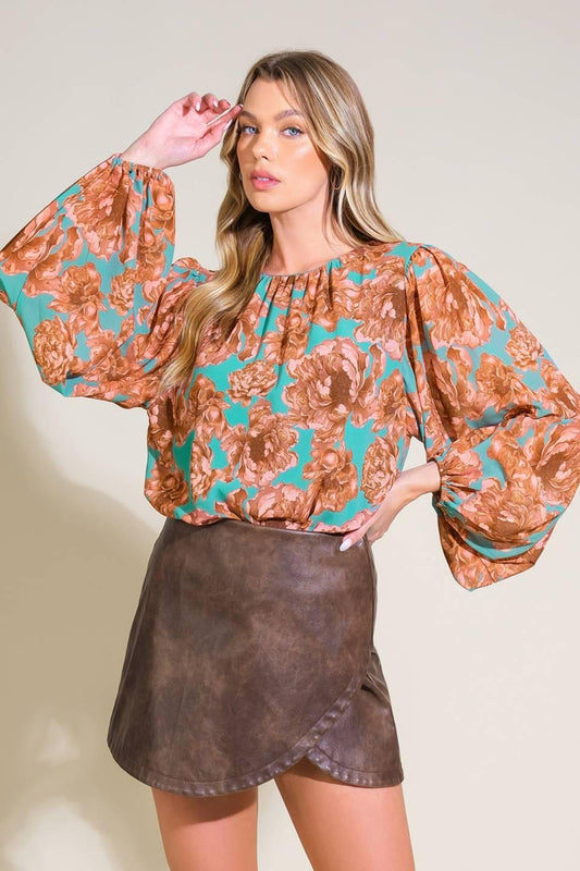 Delicate hue woven top