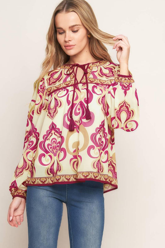 Fusion groove woven top