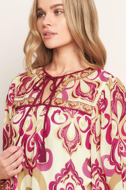 FUSION GROOVE WOVEN TOP