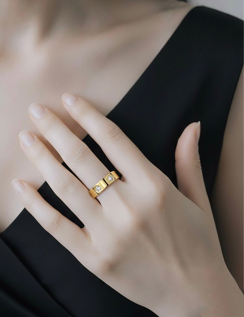 RG808G B.Tiff Gold 8-Stone Pave Ring