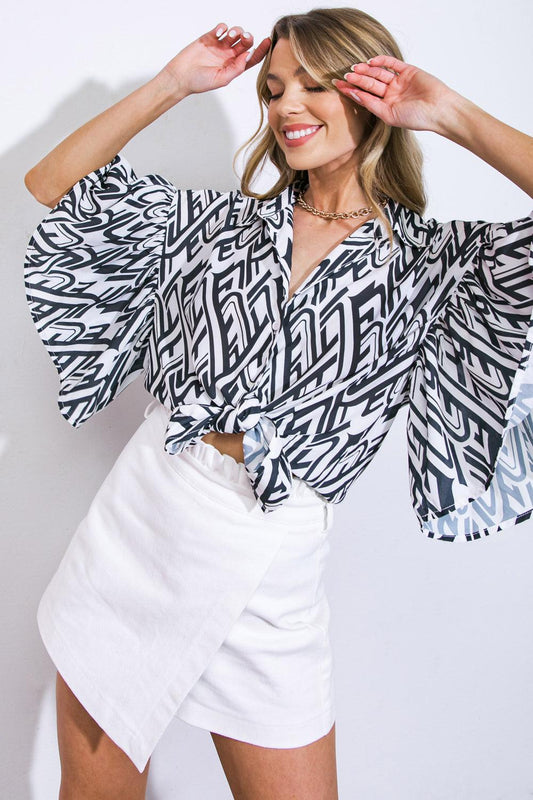 Pretty on point woven top