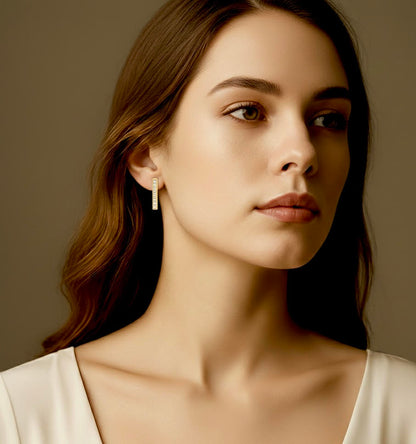 ER107G B.Tiff Gold 9-Stone Short Bar Earrings